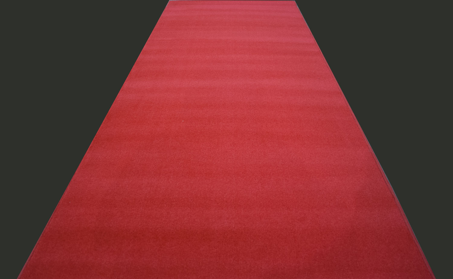 roll-out-red-carpet-special-occasion-wedding-aisle-runner